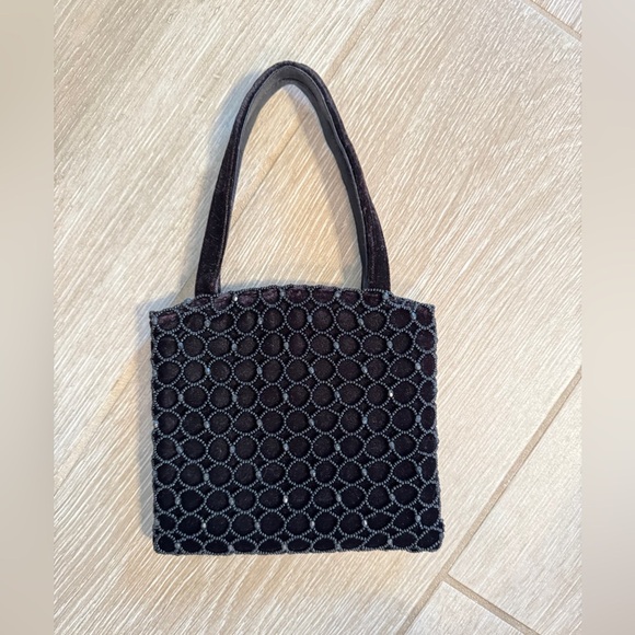 Elegant Black Velvet Tote Bag - Picture 1 of 3